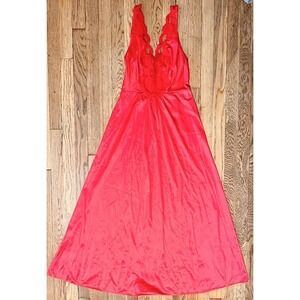 Vintage Inner Most long Red lace trim Nightgown size M, Sears‎